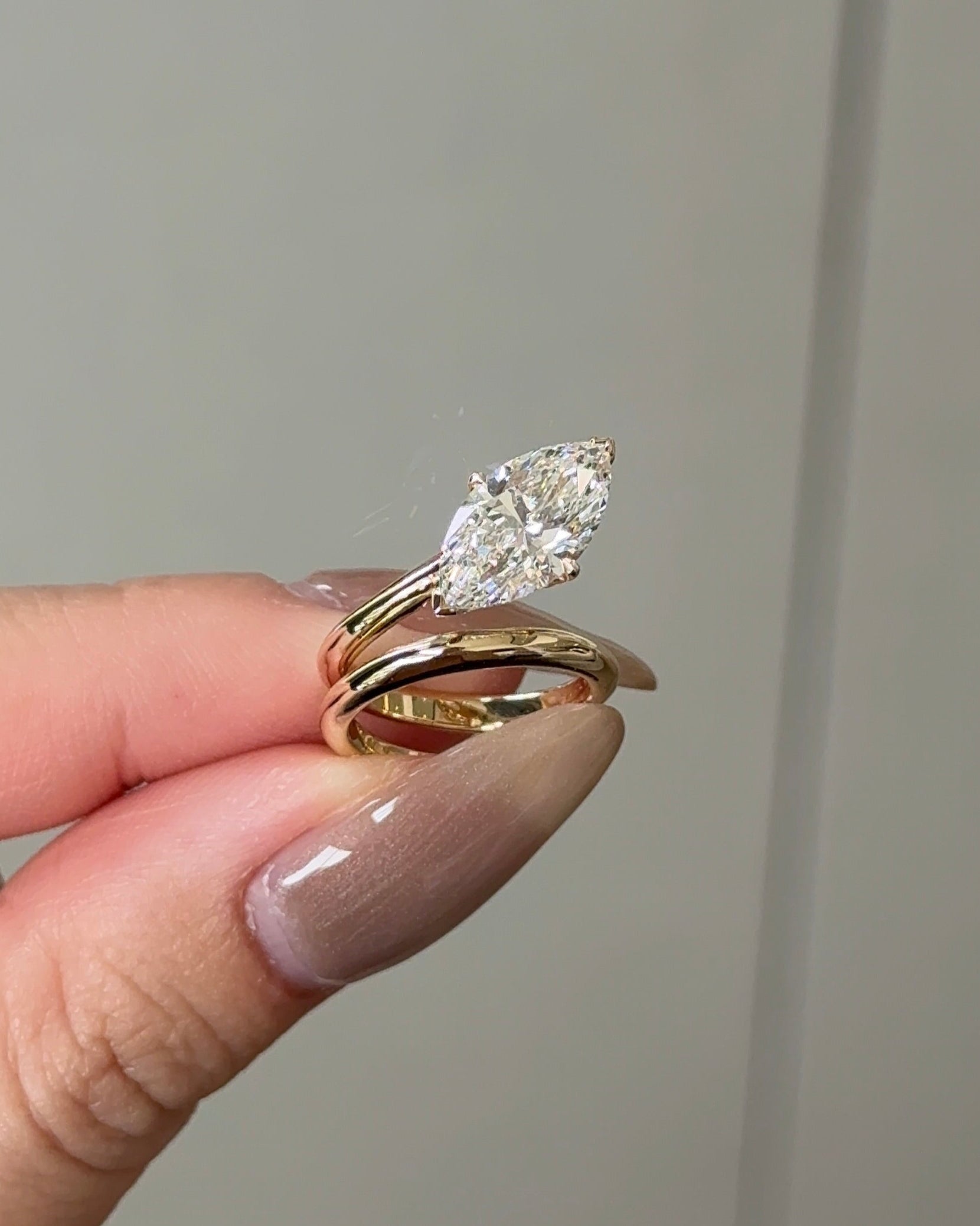 2 carats Marquise Cut Diamond Wrap Ring