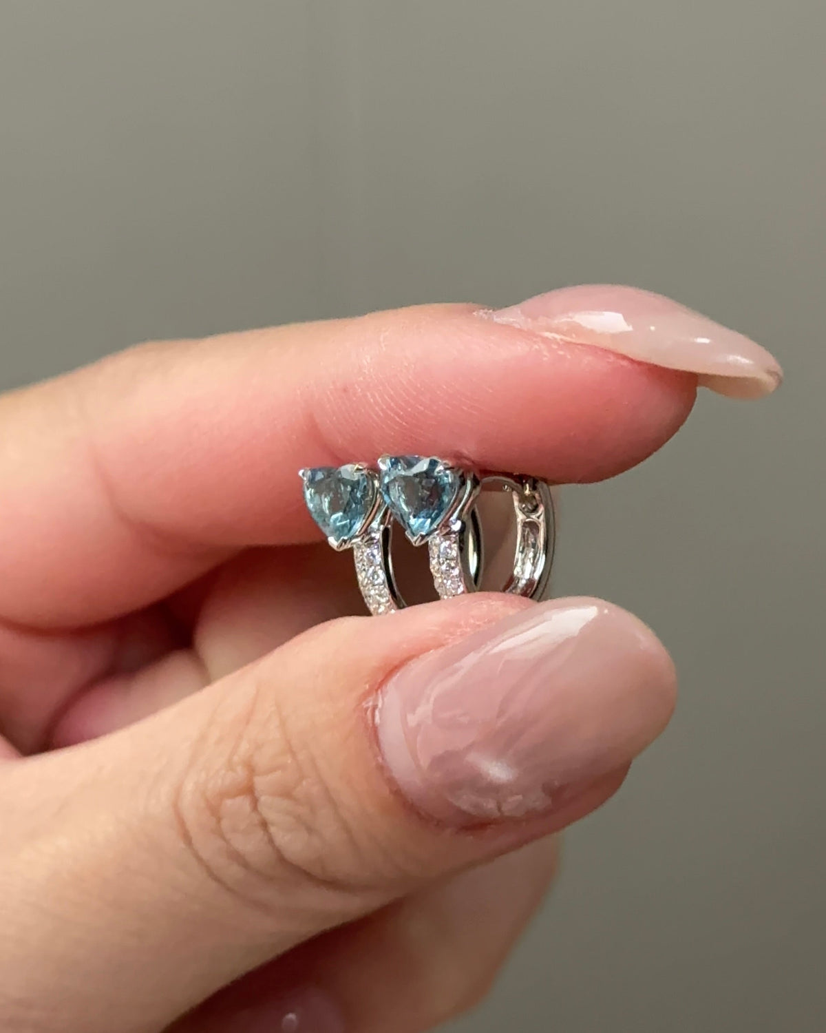 50 Pointer Natural Santa Maria Aquamarine Heart Cut Glitter Pave Huggie Earrings