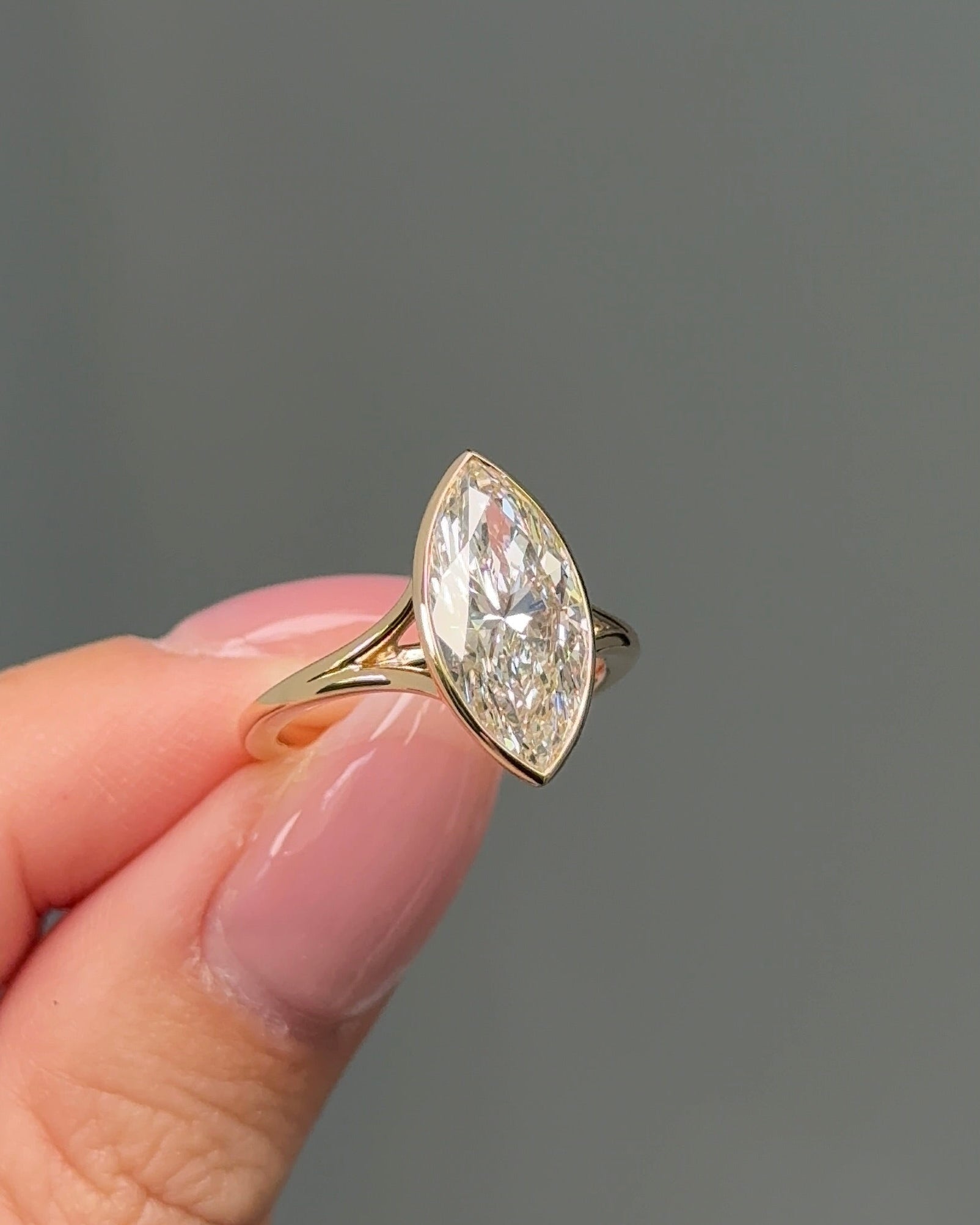 3 carats Marquise Cut Diamond Split Shank Bezel Ring