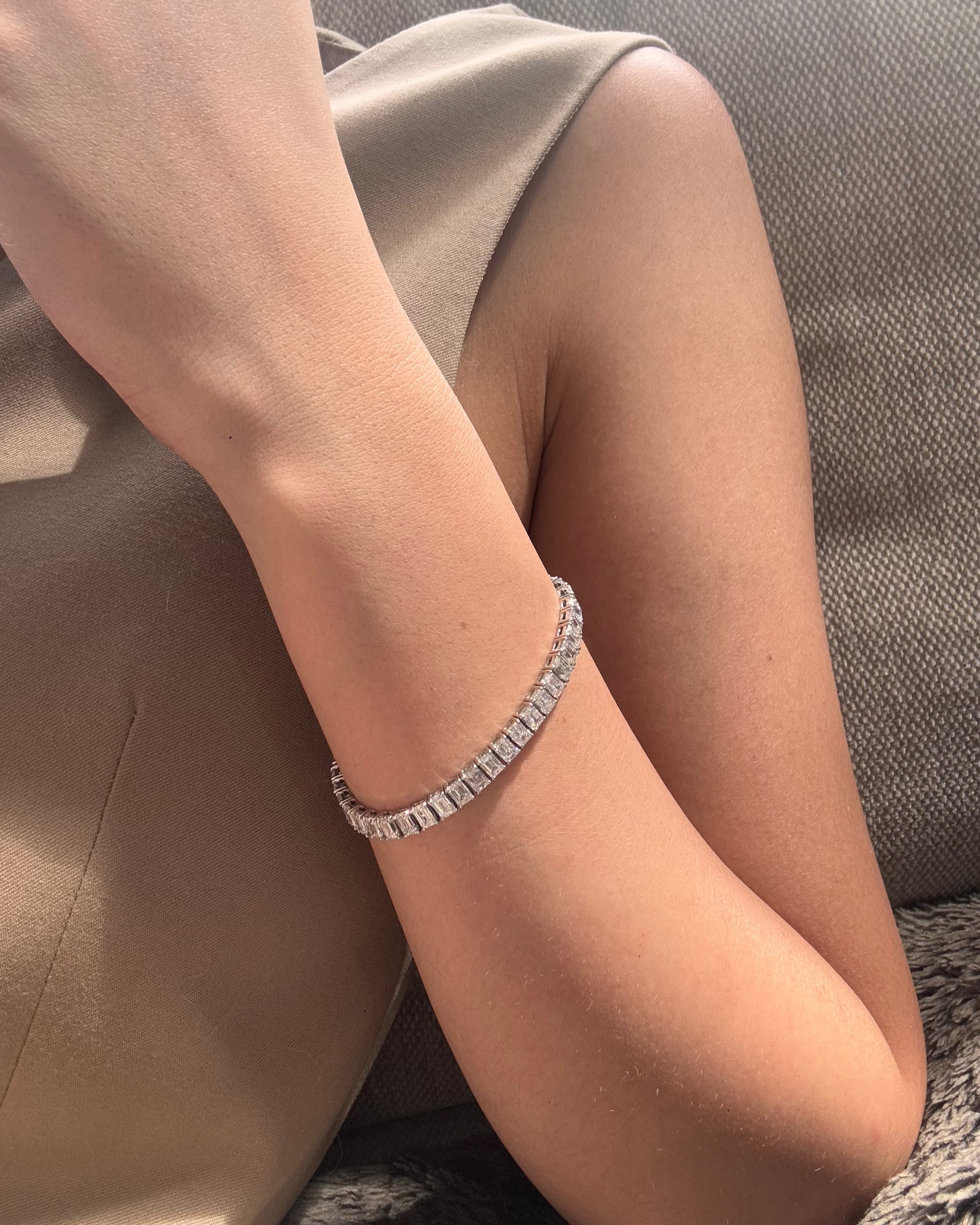 30 Pointer Emerald Cut Diamond Tennis Bracelet