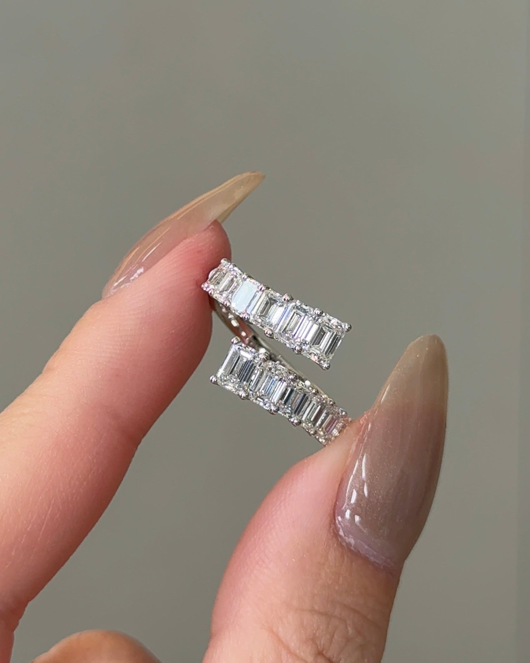 Emerald Cut Diamond Graduated Open Ring