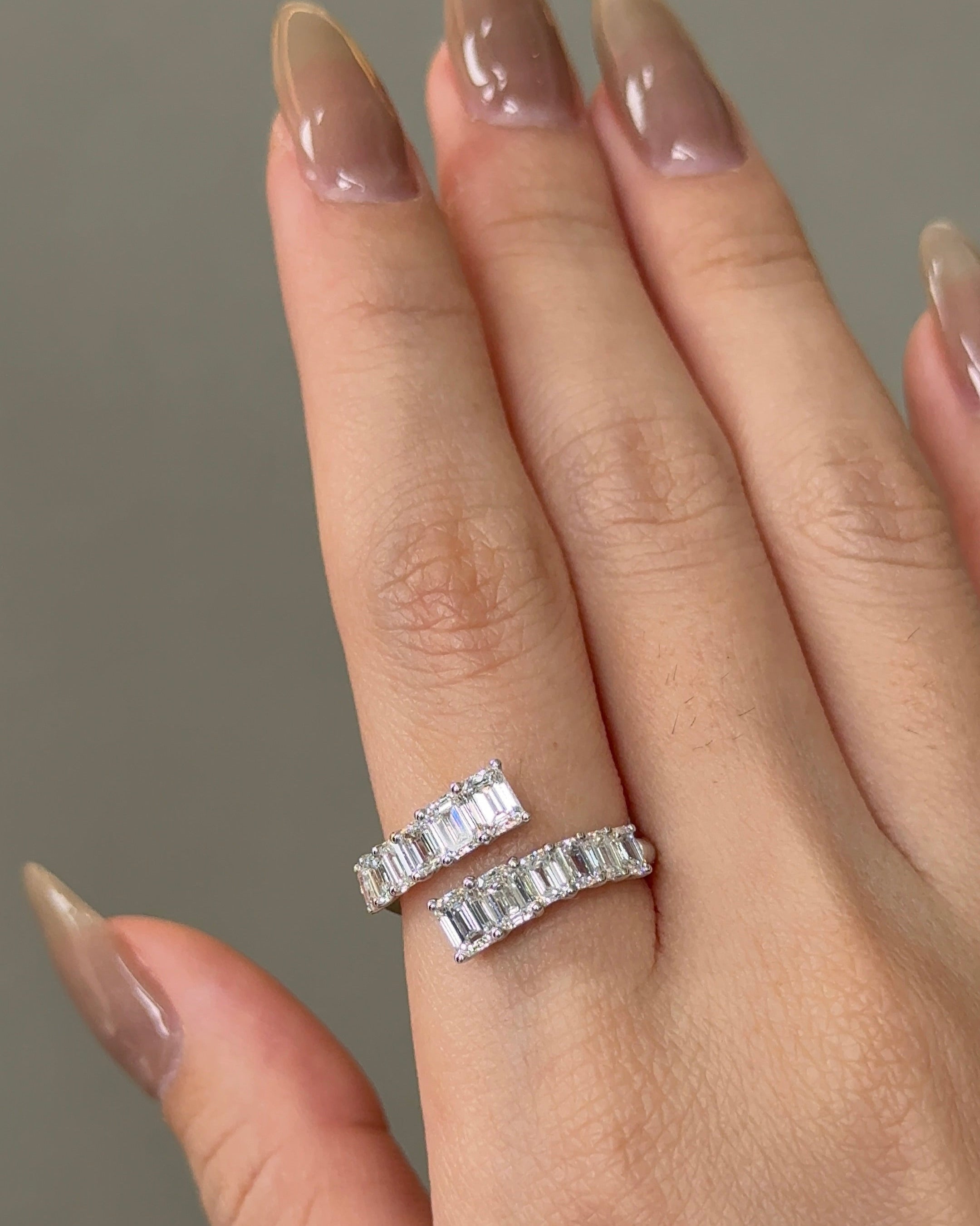 Emerald Cut Diamond Graduated Open Ring
