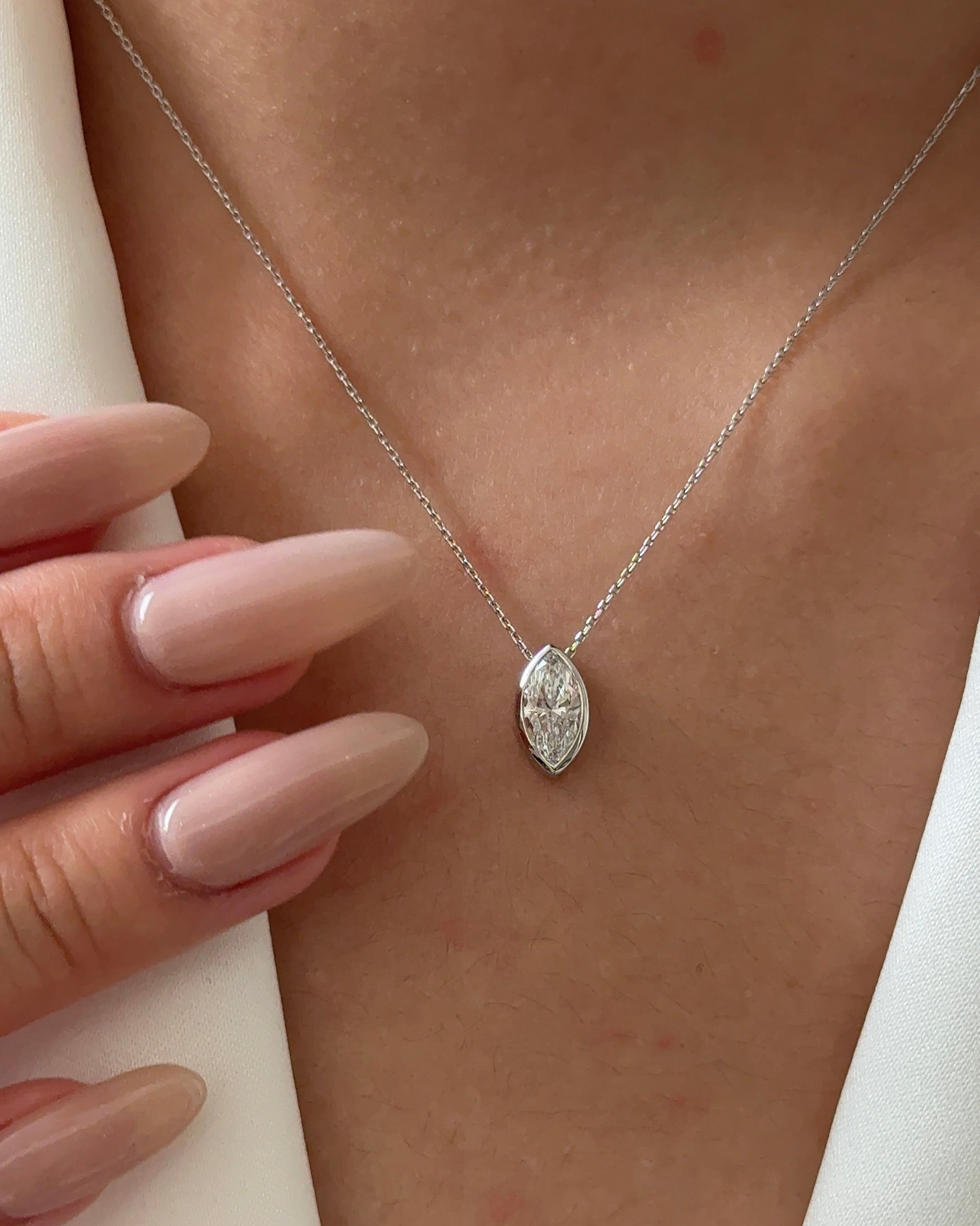 70 Pointer Marquise cut Diamond White Gold Bezel Pendant Necklace