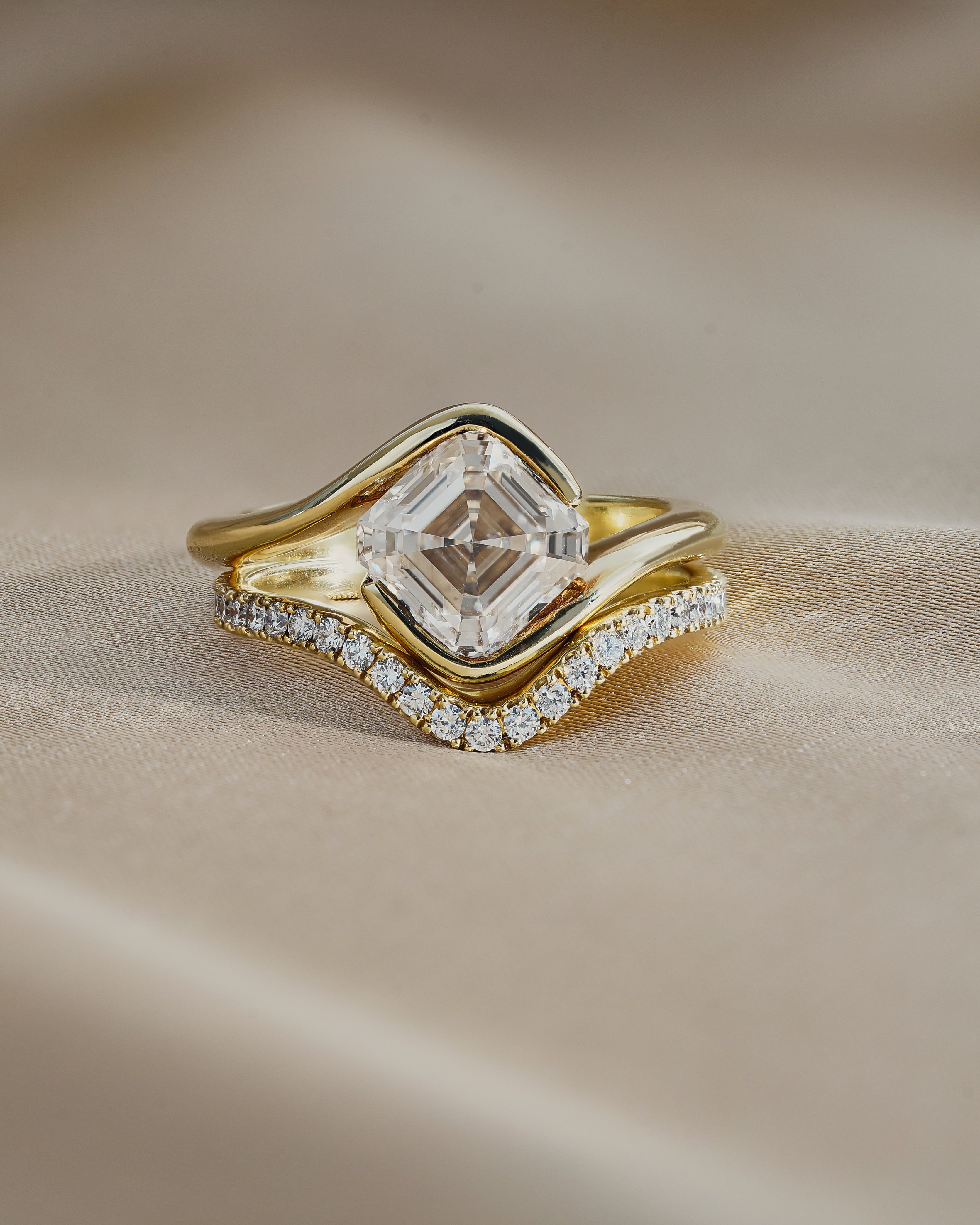 NEMESIS 2 carats Asscher Cut diamond ring with pave band stack