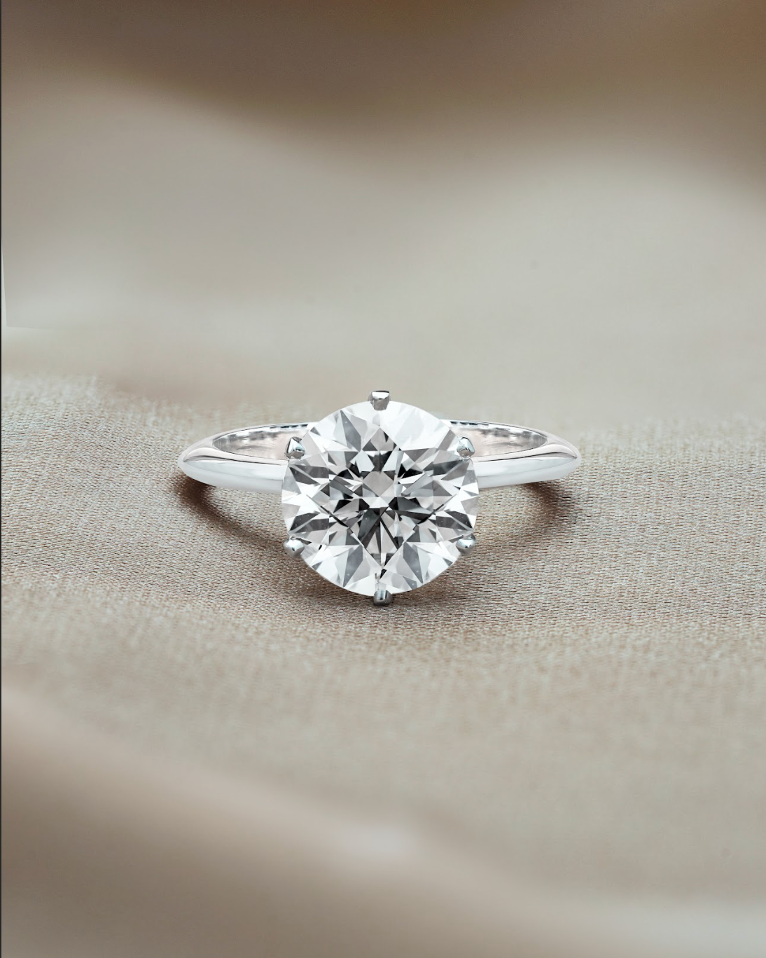 3 carats Round Cut Diamond Solitaire Ring with Knife Edge Band