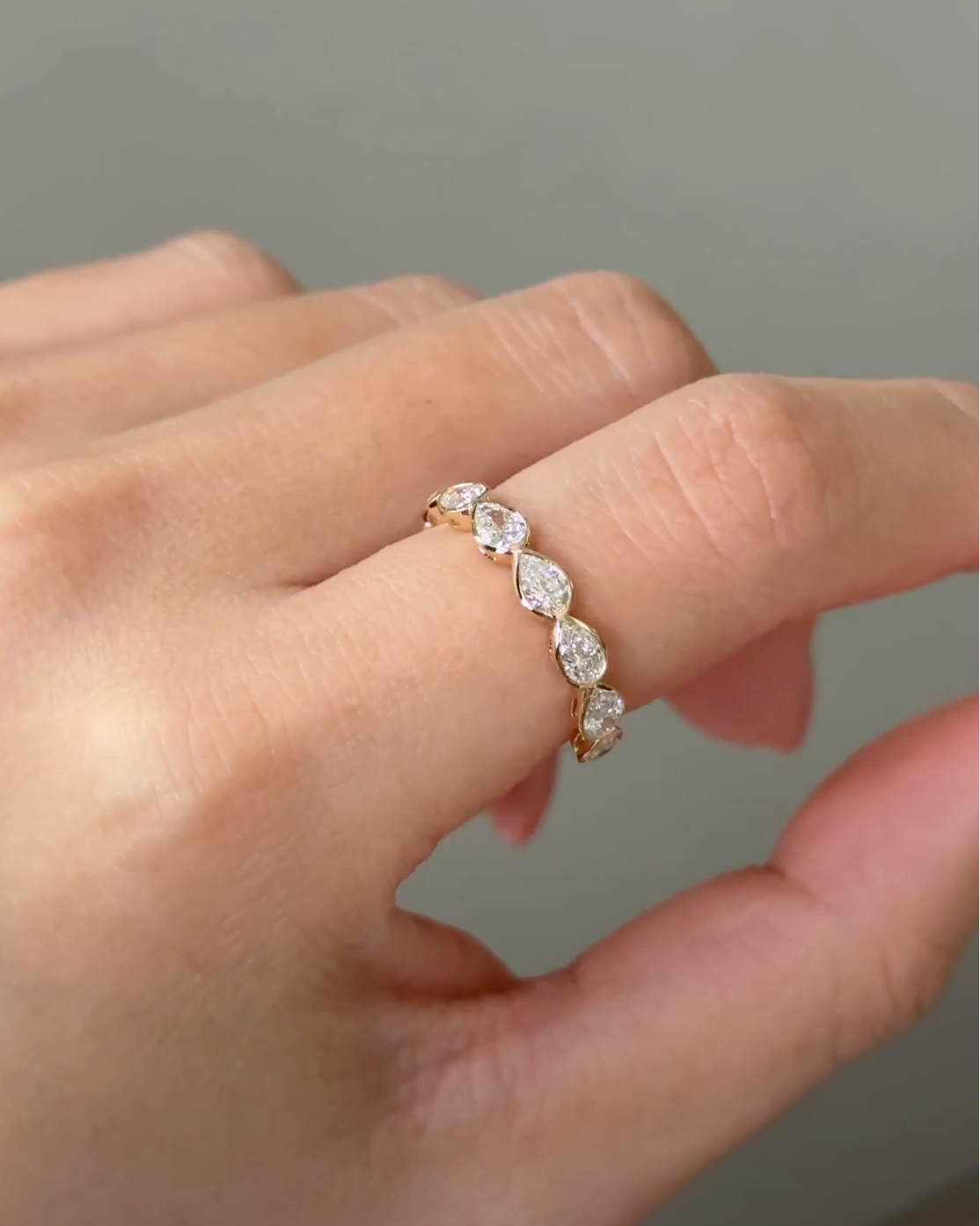 15 Pointer Pear Cut Diamond Sideway Bezel Half Eternity Ring